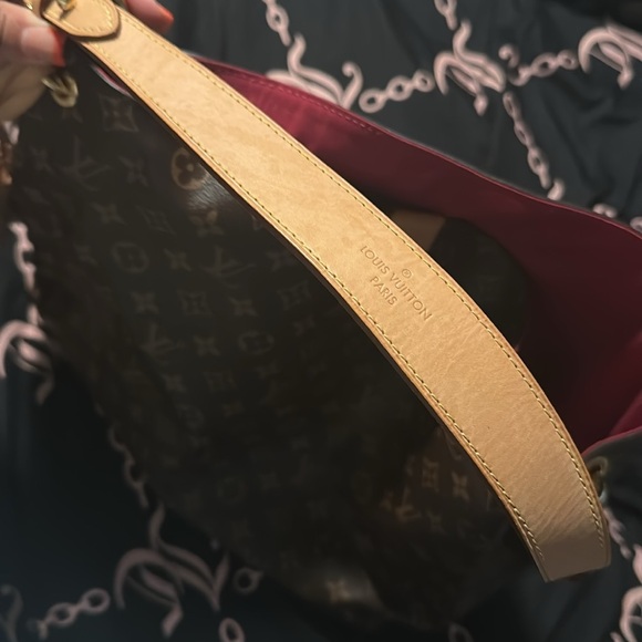 Louis Vuitton shoulder bag - Picture 4 of 12